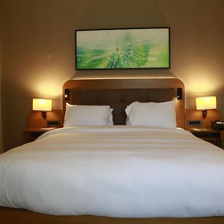 Doubletree By Hilton Hotel Istanbul - Tuzla Eksteriør billede