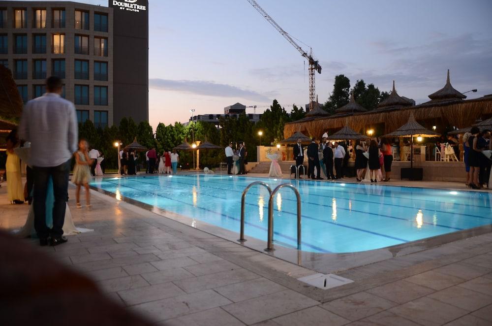 Doubletree By Hilton Hotel Istanbul - Tuzla Eksteriør billede