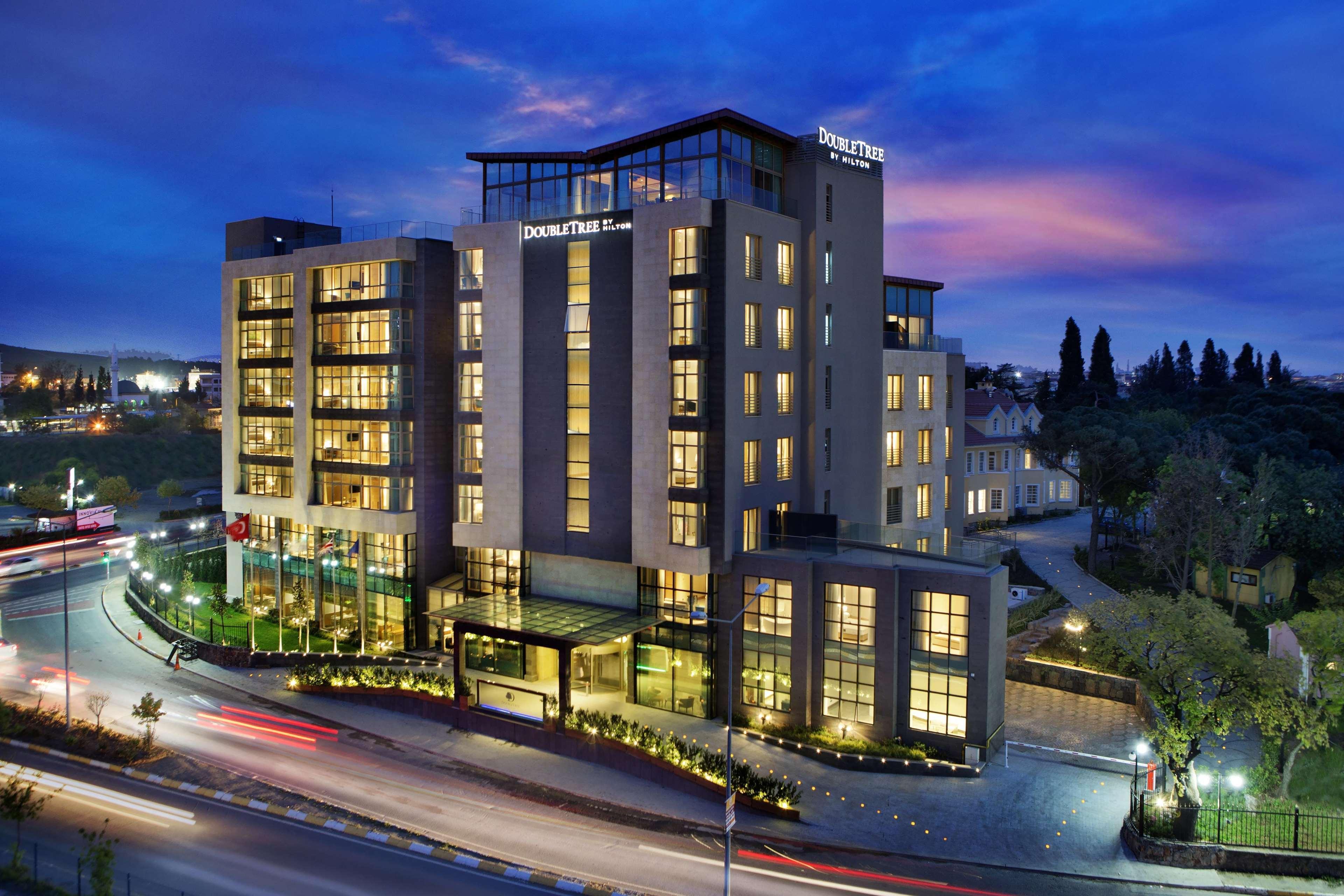 Doubletree By Hilton Hotel Istanbul - Tuzla Eksteriør billede