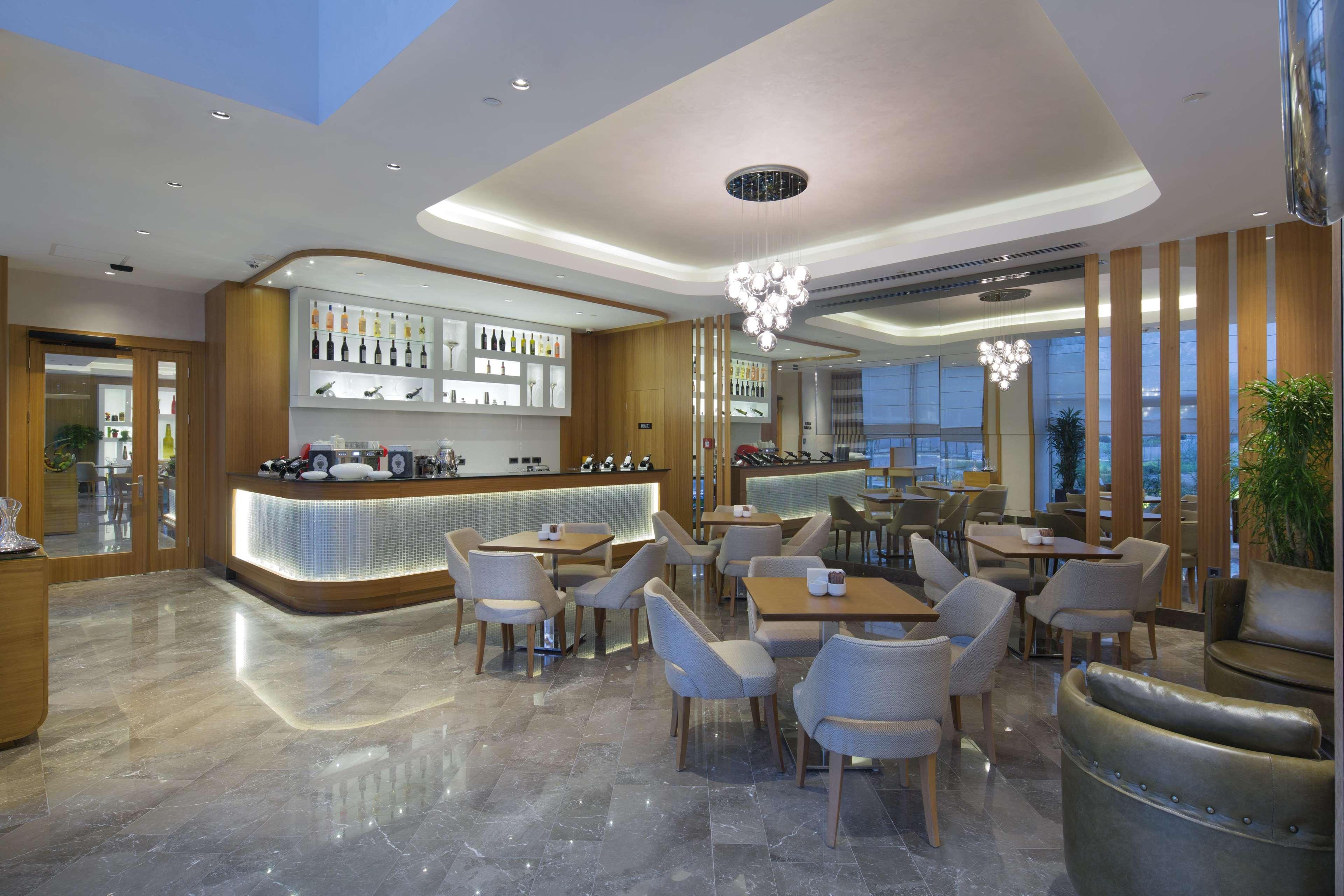 Doubletree By Hilton Hotel Istanbul - Tuzla Eksteriør billede