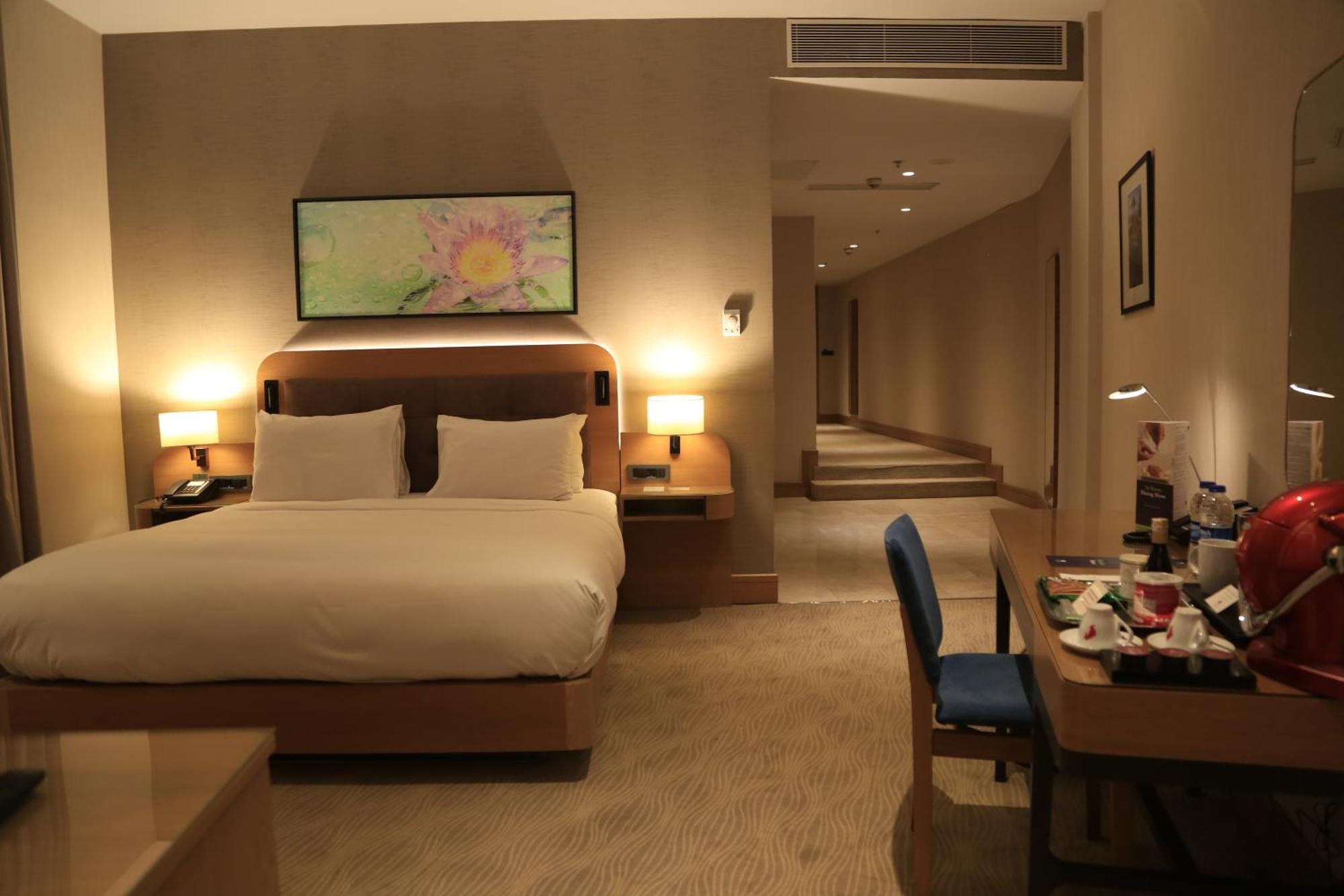 Doubletree By Hilton Hotel Istanbul - Tuzla Eksteriør billede