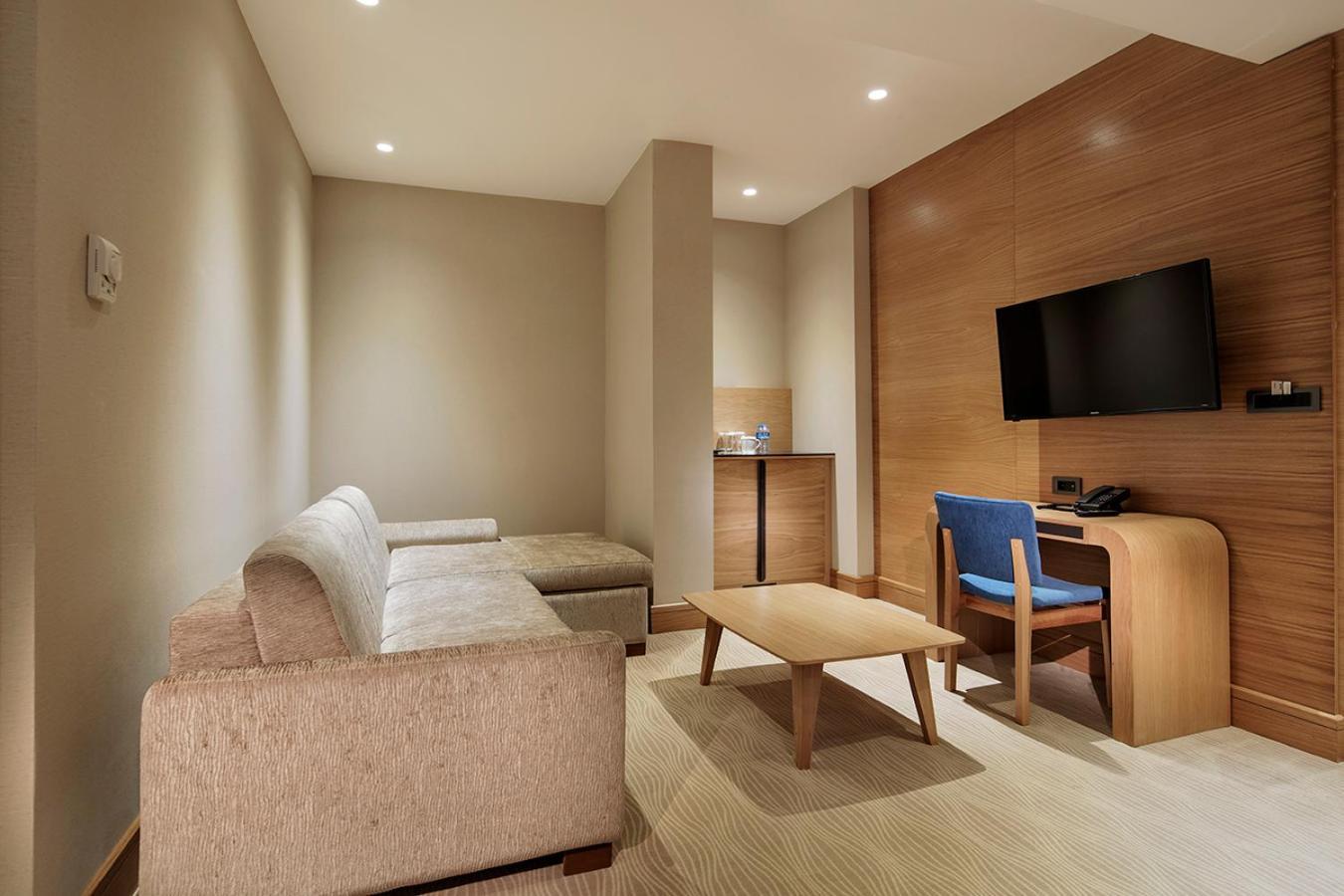 Doubletree By Hilton Hotel Istanbul - Tuzla Eksteriør billede